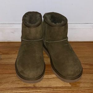 ugg classic II genuine shearling mini boots NWOT